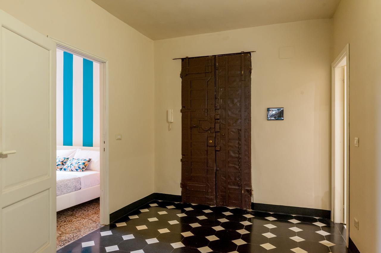 Old Genoa Rooms & Apartments Bagian luar foto